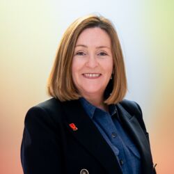 Mrs M Quinn